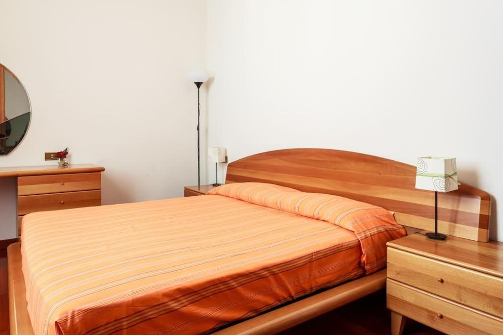 Tonyman Apartment 1 Болонья Екстер'єр фото