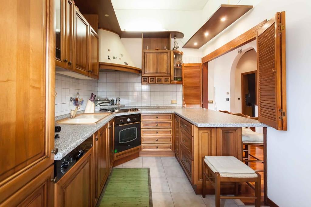 Tonyman Apartment 1 Болонья Екстер'єр фото