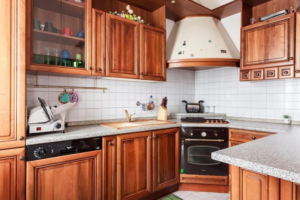 Tonyman Apartment 1 Болонья Екстер'єр фото